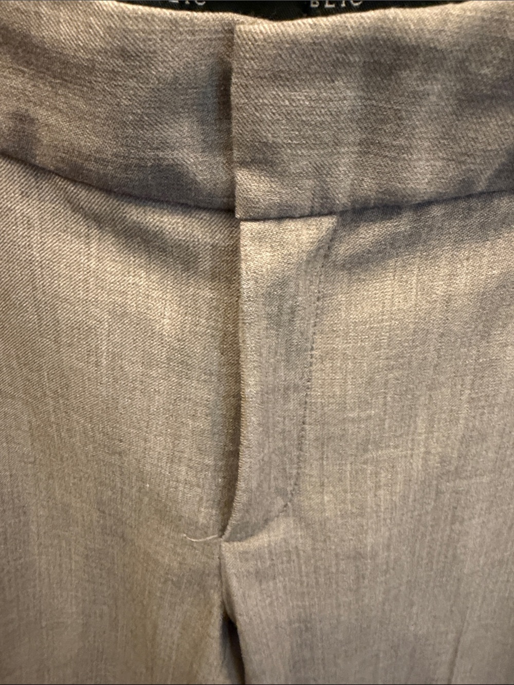 Banana Republic Gorgous Women’s Dress Pants in Taupe - Picture 6 of 8